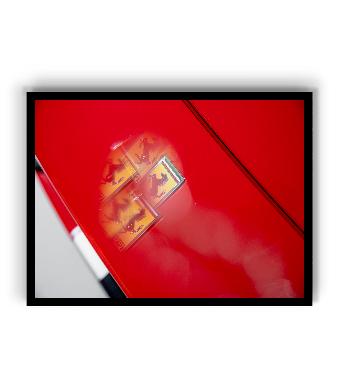 FERRARI BLURRY LOGO